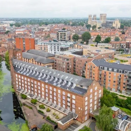 Centre With Parking York